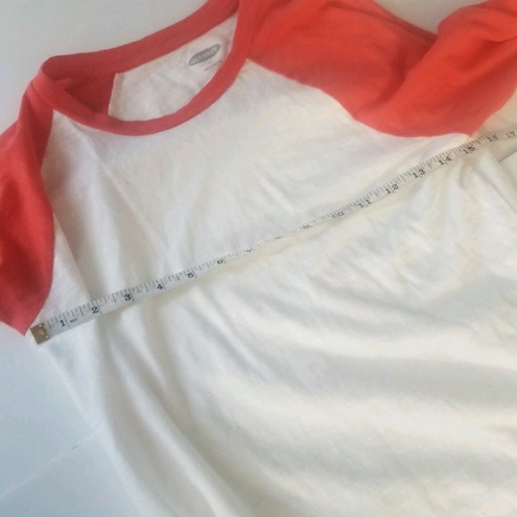 Old Navy White Red Sleeve Boyfriend Baseball Tee - Picture 5 of 6